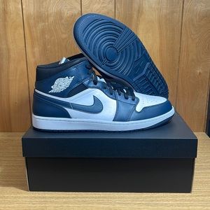 Brand New Armory Navy Air Jordan 1 Mid- Size 14